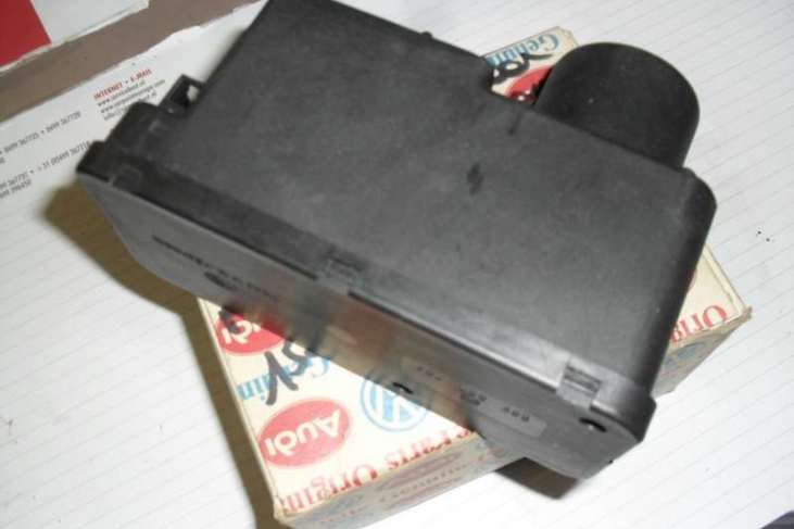 Vacuumpomp voor centrale deurvergrendeling scirocco/corrado 89-95, passat/santana 88-93