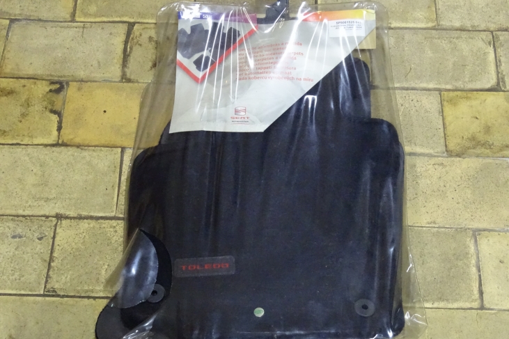 Mattenset Seat Toledo 2004-2009 black