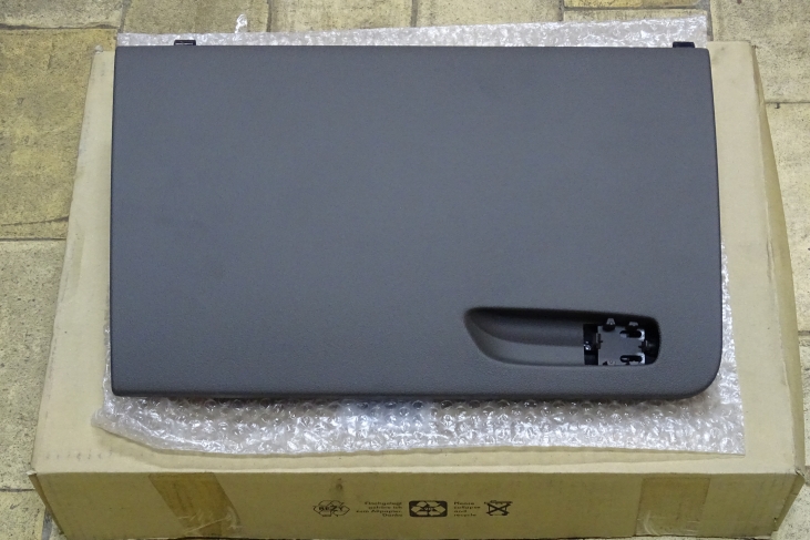 Handschoenkastklep Audi Q5 