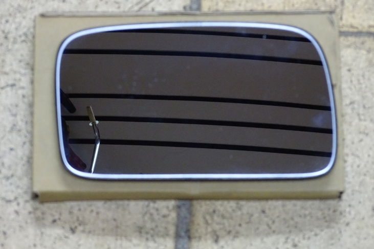 Spiegelglas rechts Golf 2 / Jetta
