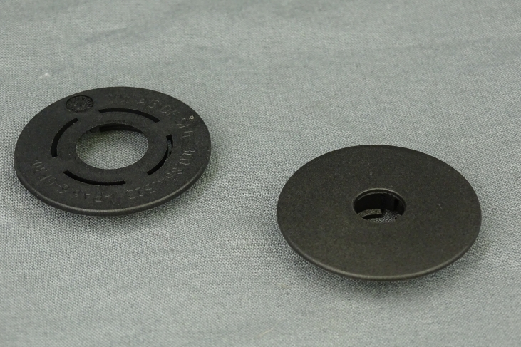 Bovenclip en onderclip voor tapijt diverse Audi en VW 