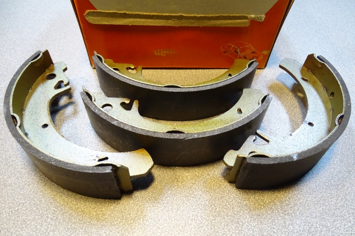 Remschoenset Lada Nova / Samara / Diva