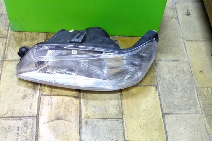Koplamp links H7 + H7 Peugeot 306