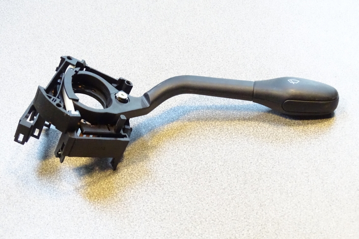 Stuurkolomschakelaar Vw Corrado / Golf 3 / Golf 4 Cabrio / Passat / Vento / Polo 